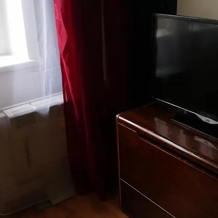 Dvieju Kambariu 